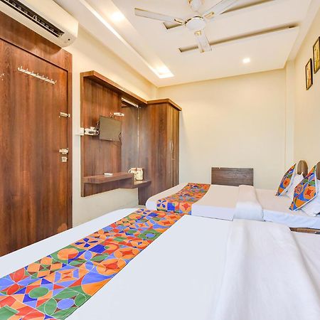 Fabexpress Ta Paradise Ujjain Buitenkant foto