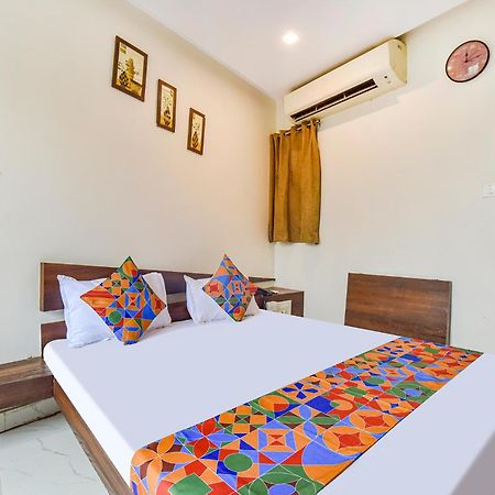Fabexpress Ta Paradise Ujjain Buitenkant foto
