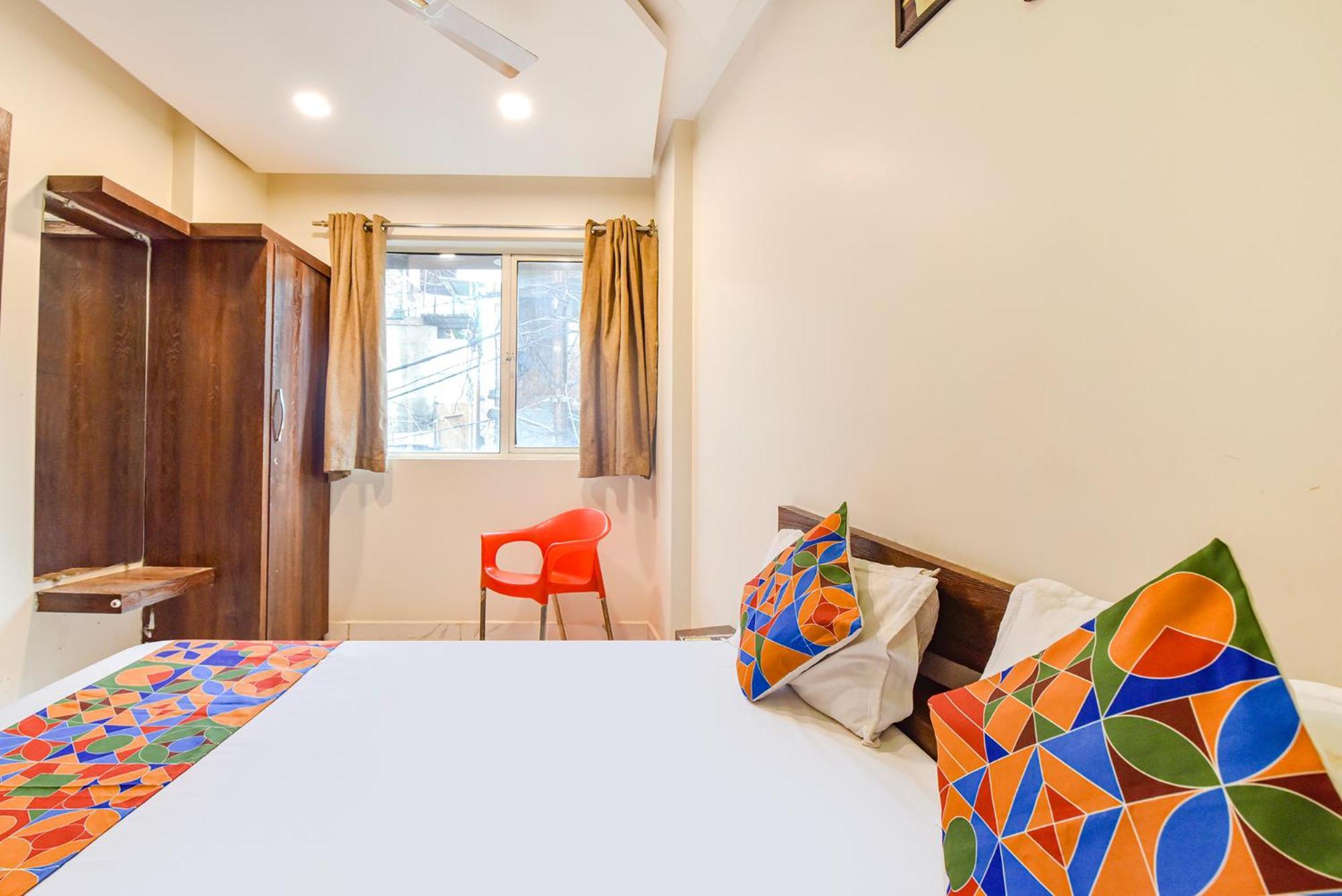 Fabexpress Ta Paradise Ujjain Buitenkant foto