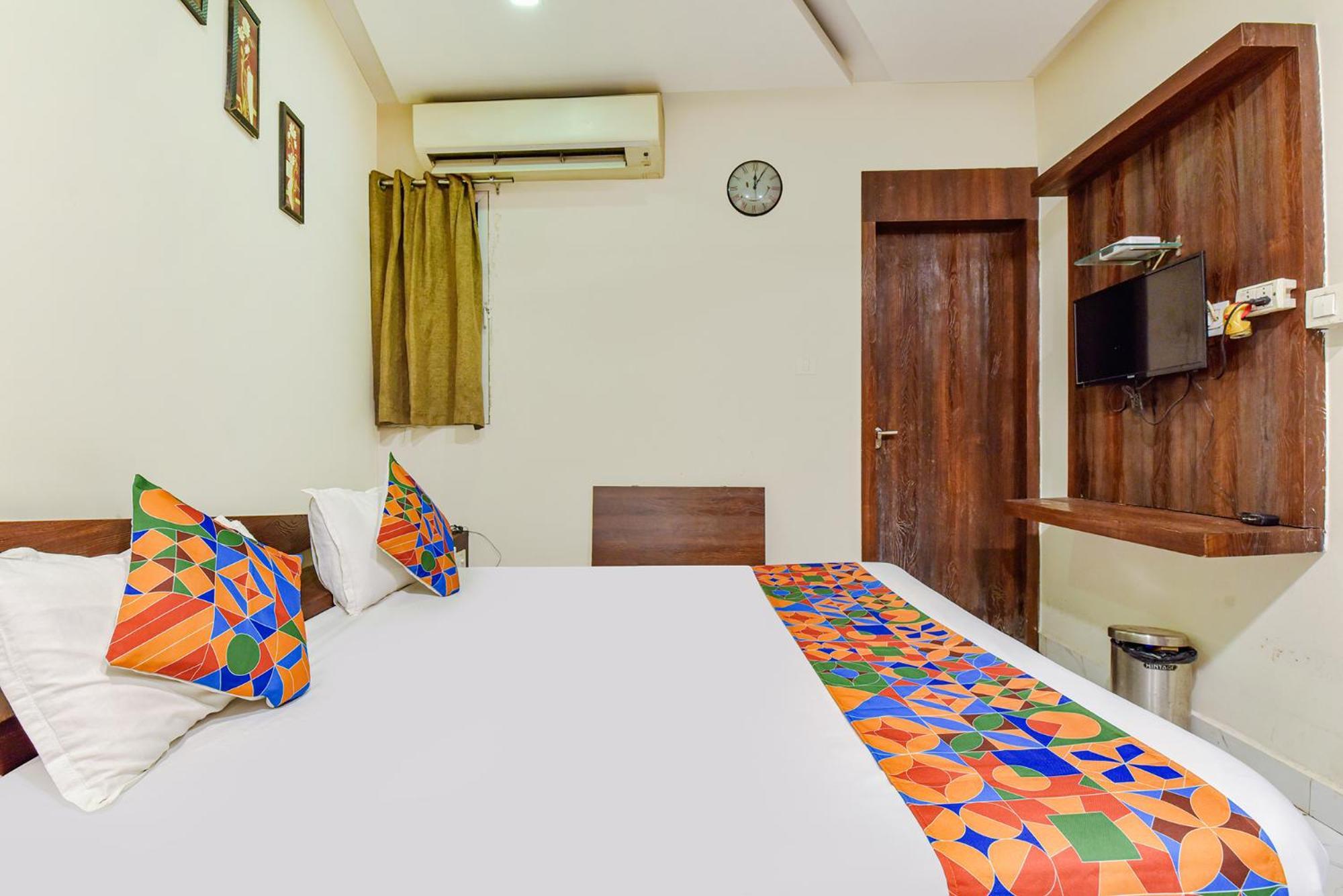Fabexpress Ta Paradise Ujjain Buitenkant foto